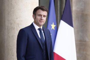 Macron promete invertir en defensa ante la posibilidad de una guerra "de alta intensidad"