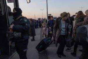 Evacuaciones en Mariúpol, Ucrania. Foto: EFE