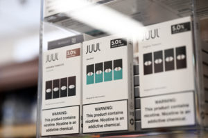 Estados Unidos retiró del mercado a los cigarrillos electrónicos de Juul Labs