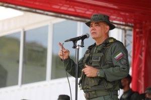 Ministro de Defensa de la administración de Nicolás Maduro, Vladimir Padrino López. Foto: Twitter prensa FANB.
